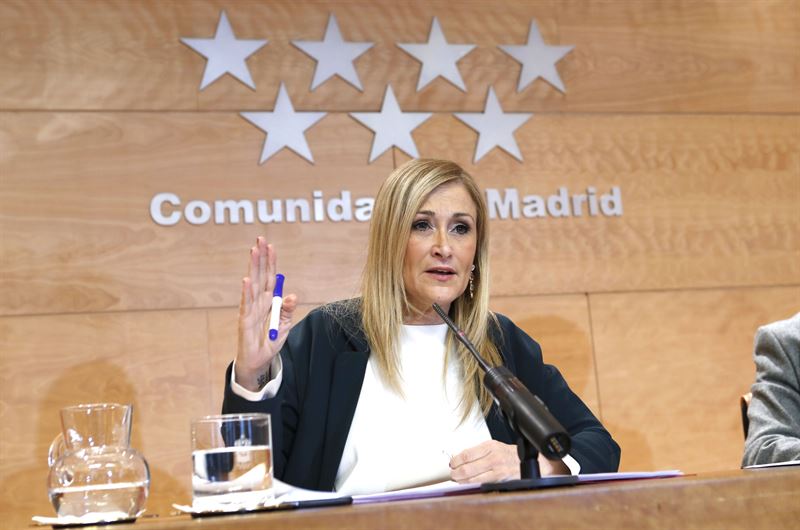 Cristina Cifuentes presidenta de la Comunidad de Madrid por el Partido Popular
