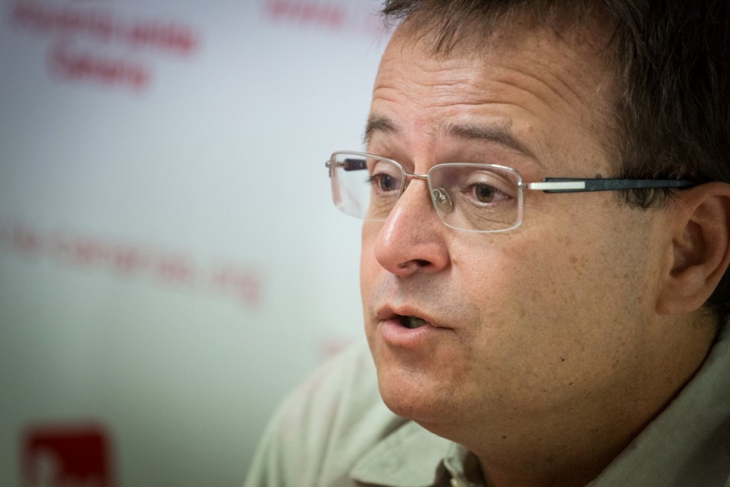 Ramón Trujillo, coordinador de Izquierda Unida en Canarias. / ANDRÉS GUTIÉRREZ
