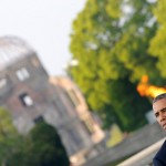Barack Obama asist a una ceremonia en el parque memorial de la paz, en Hiroshima