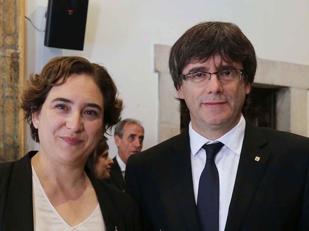 Ada Colau y Carles Puigdemont