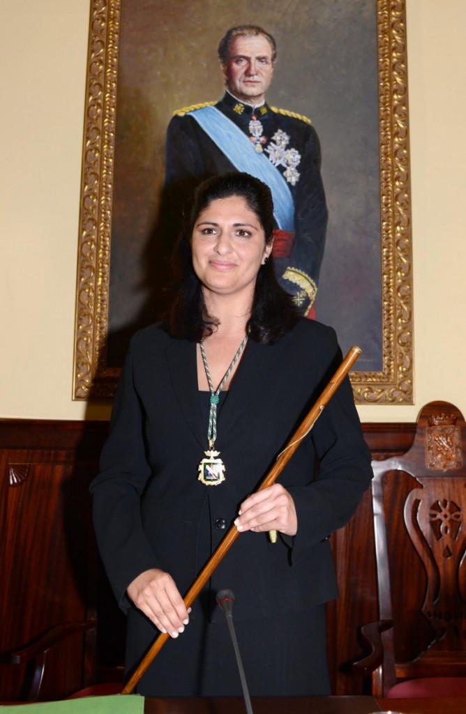 Carmen Luisa Castro tomó posesión como alcaldesa el 24 de mayo de 2013, tras una moción de censura / S.M.