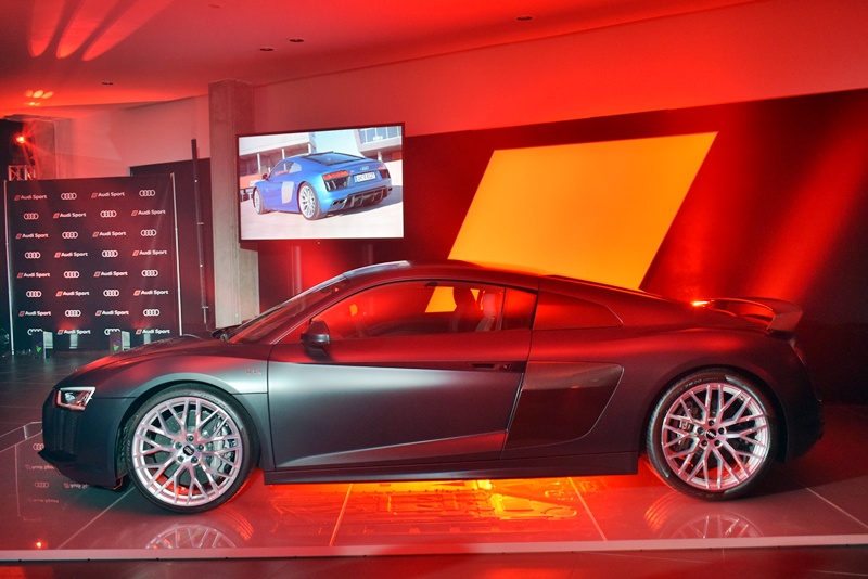 audi R8 1