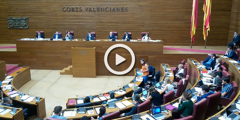 Mónica Oltra interviene en el Pleno de las Cortes Valencianas