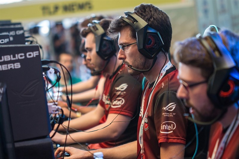 Asus Motroco eSports