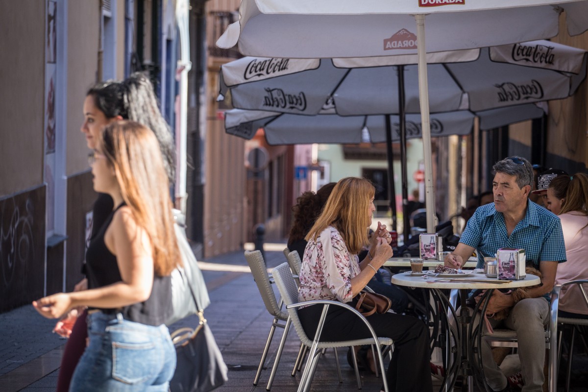 La apertura de la restauración superó al comercio. / A.G.