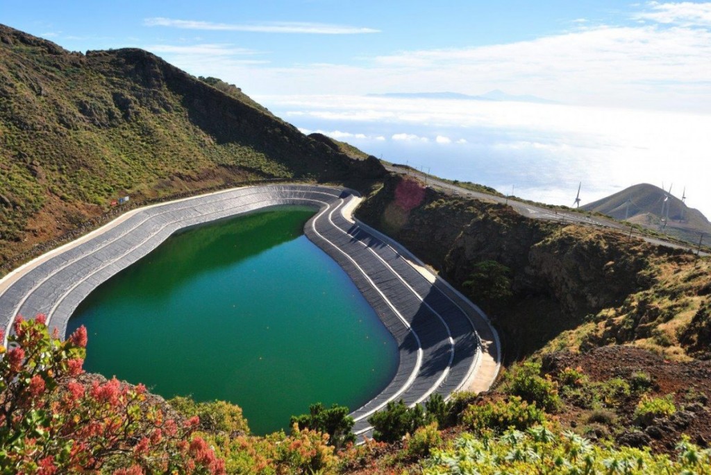 Hasta ahora, la de El Hierro es la única central hidroeléctrica de Canarias. / DA