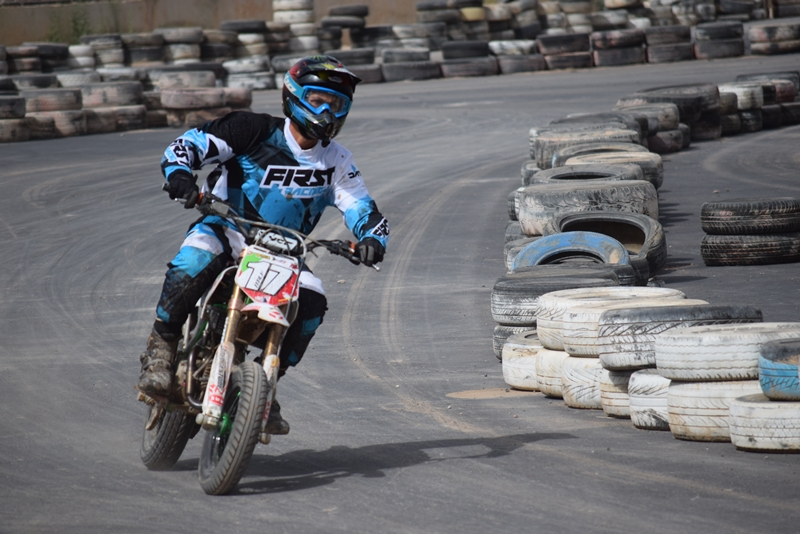 Moto supermotard AN MIGUEL 31 JULIO