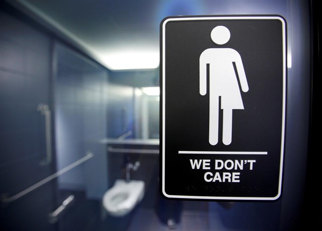 EEUU BAÑOS COLEGIOS IDENTIDAD SEXUAL