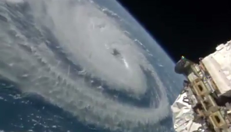 Imagen de satélite del huracán Gastón. | NASA