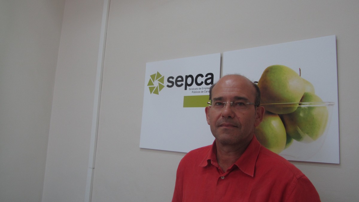 Domingo Hernández, trabajador de la Cotmac y representante sindical (Sepca) en la Administración General de la Comunidad Autónoma. / DA Domingo Hernández, trabajador de la Cotmac y representante sindical (Sepca) en la Administración General de la Comunidad Autónoma. / DA