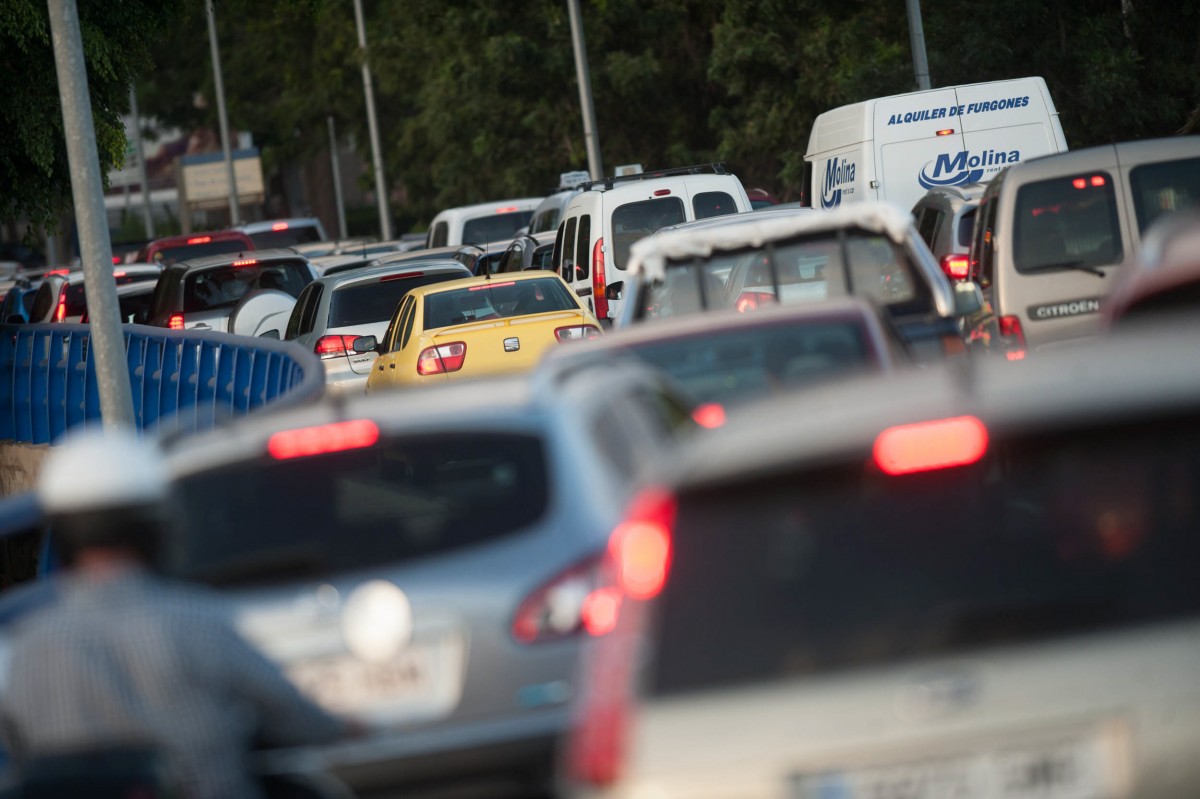 TRAFICO ENTRADA SANTA CRUZ