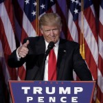 Donald Trump, nuevo presidente de los EEUU en su discurso como vencedor de las elecciones presidenciales en EEUU | FOTO: REUTERS/Mike Segar