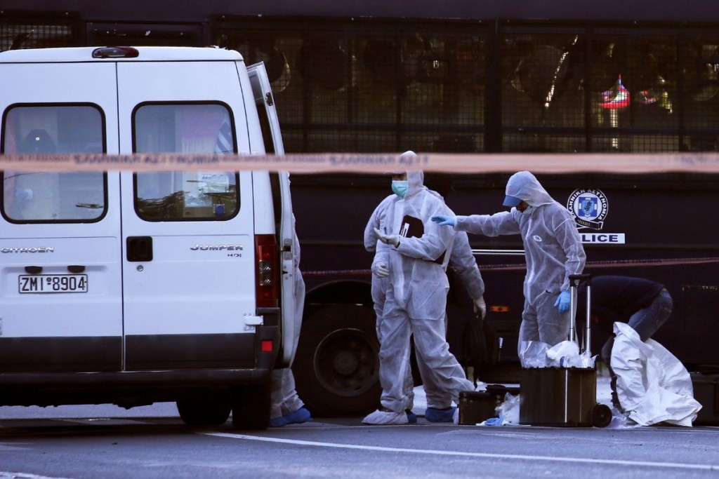 Policía actúa en las inmediaciones de la embajada de Francia en Atenas tras el ataque | REUTERS
