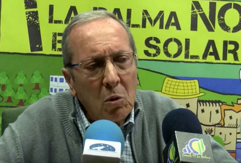 Faustino García Márquez, durante un acto en La Palma contra la Ley del Suelo. / DA
