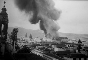 Fotografía de la exposición del momento del incendio en 1964. / F. P.