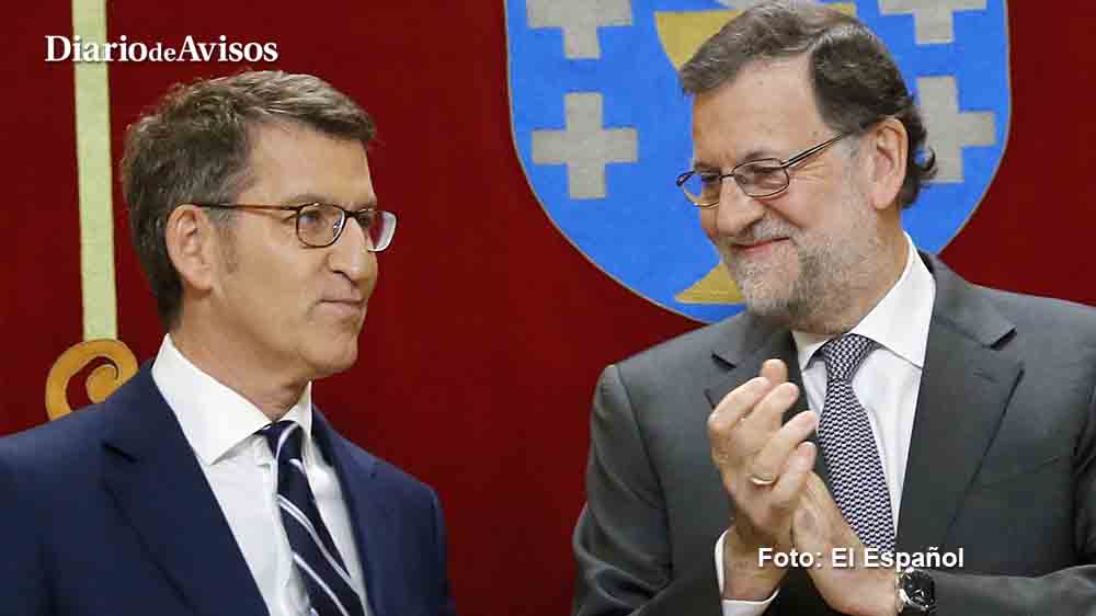 Feijóo toma posesión como presidente de la Xunta acompañado de Rajoy / EL ESPAÑOL