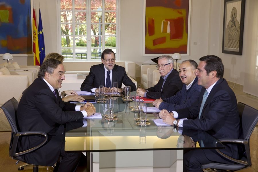 Rajoy se reúne en Moncloa con patronal y sindicatos | FOTO: EUROPA PRESS