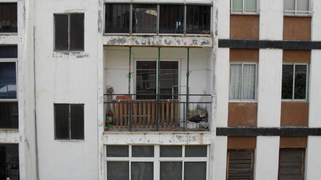 Imagen de archivo de viviendas afectadas por aluminosis en la urbanización Las Chumberas, en La Laguna. / S. A.