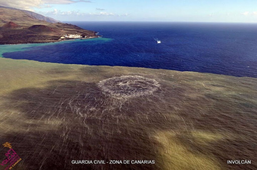 Última erupción volcánica en Canarias, frente a La Restinga, El Hierro, en 2011 | DA