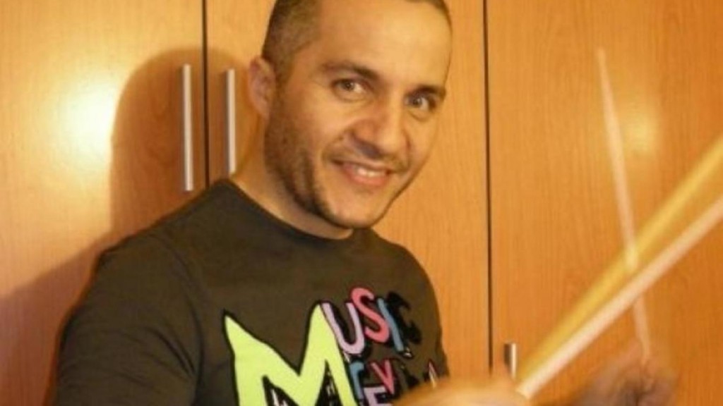 Javier Fernández, batería de Los Piratas. | DA