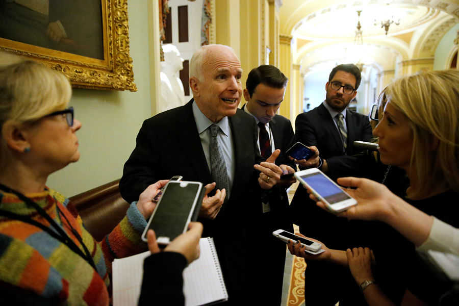 John McCain, presidente del Comité de Servicios Armados del Senado de EEUU en Washington | REUTERS/Jonathan Ernst