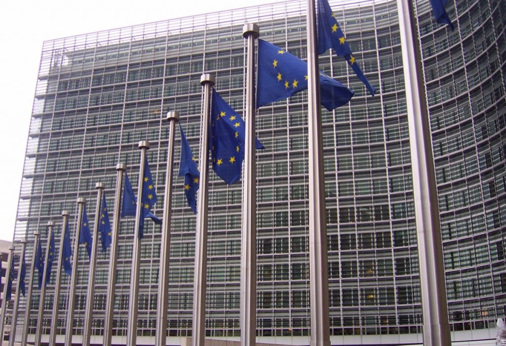 Banderas de la Comisión Europea