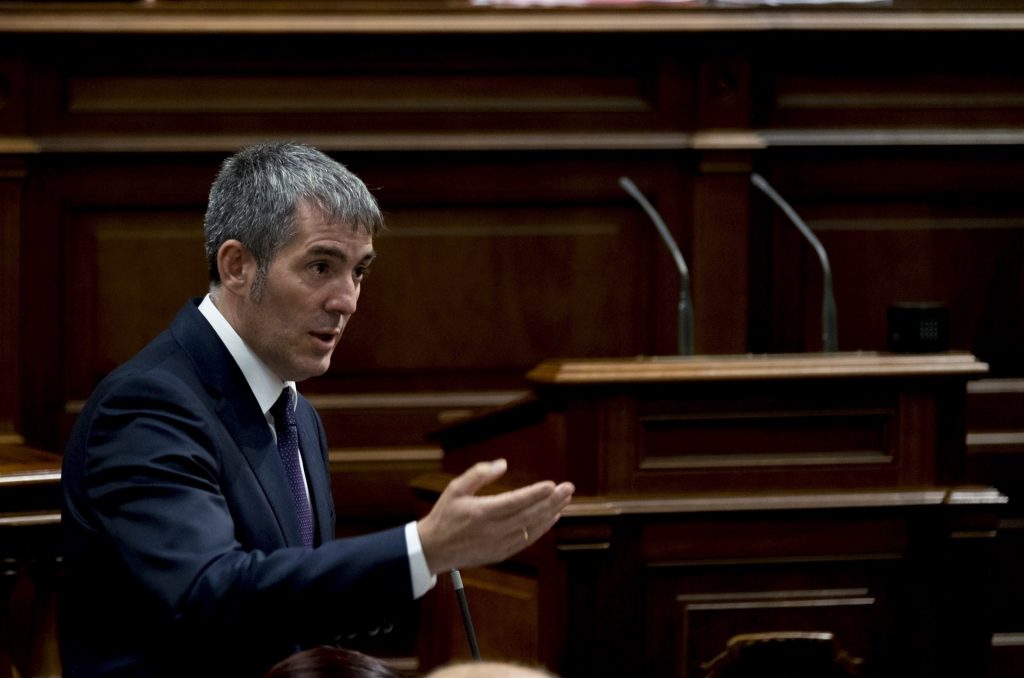 Clavijo no teme una moción de censura