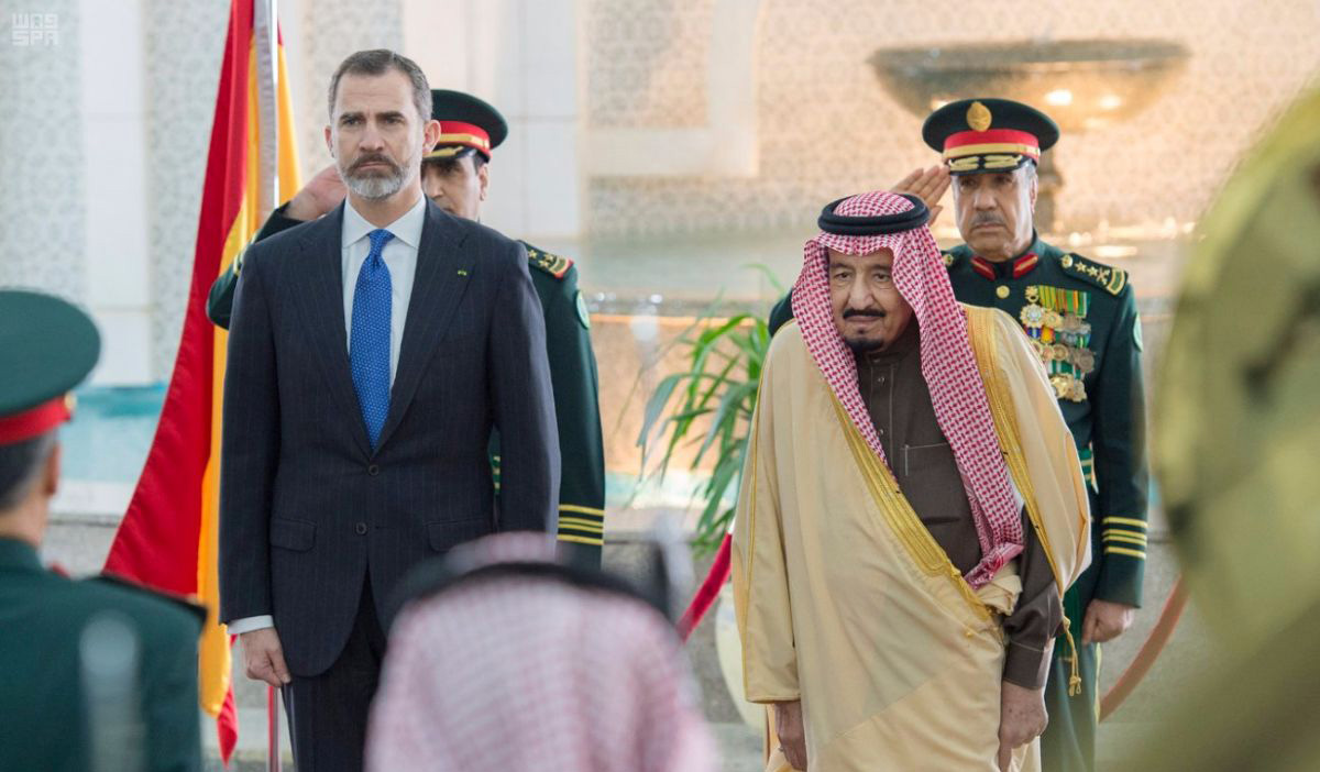 El rey saudí Salman recibe a Felipe VI | REUTERS