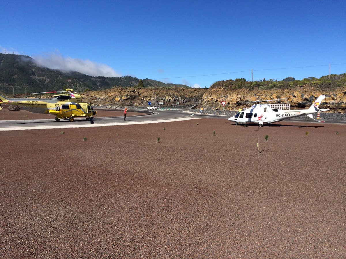 Helicópteros del GES y SUC actuando en el rescate y asistencia de la mujer fallecida hoy en Buenavista del Norte | 112 Canarias