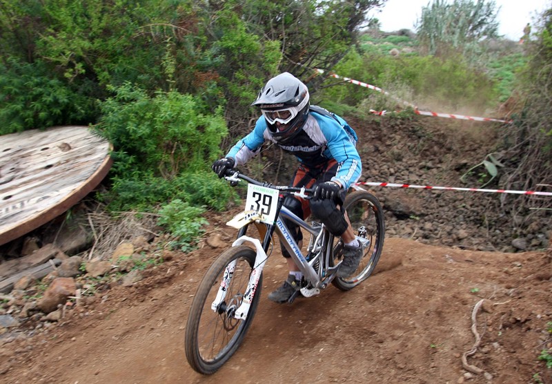 CICLISMO Édgar Carballo Descenso