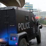 Fuerzas de seguridad gala acordonan el aeropuerto de Paris-Orly para proceder a asegurarlo | REUTERS