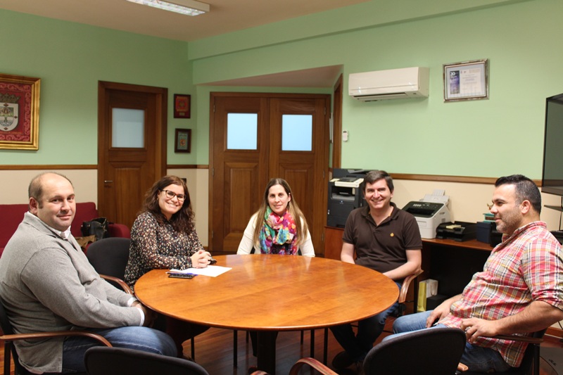 Reunion Ayuntamiento de Candelaria y Federación Insular de Lucha Canaria