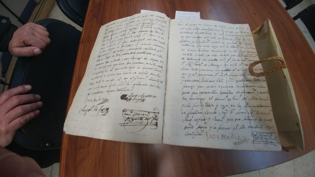 Auto manuscrito que recoge las medidas contra el motín de Esquilache, que se produjo en 1766. DA