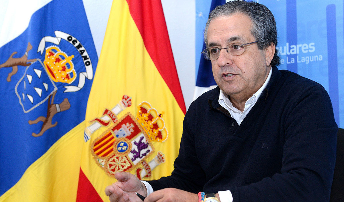 Antonio Alarcó (PP) preside la comisión especial de estudio sobre la gestión del servicio de grúas. S. M.