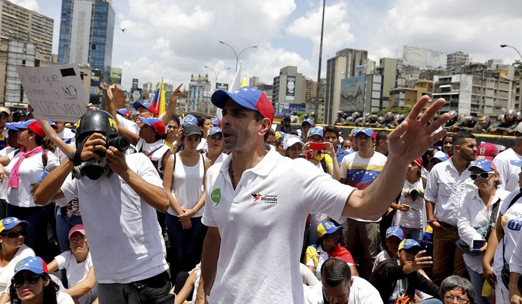 Henrique Capriles, gobernador del estado Miranda y líder opositor. REUTERS/Carlos Garcia