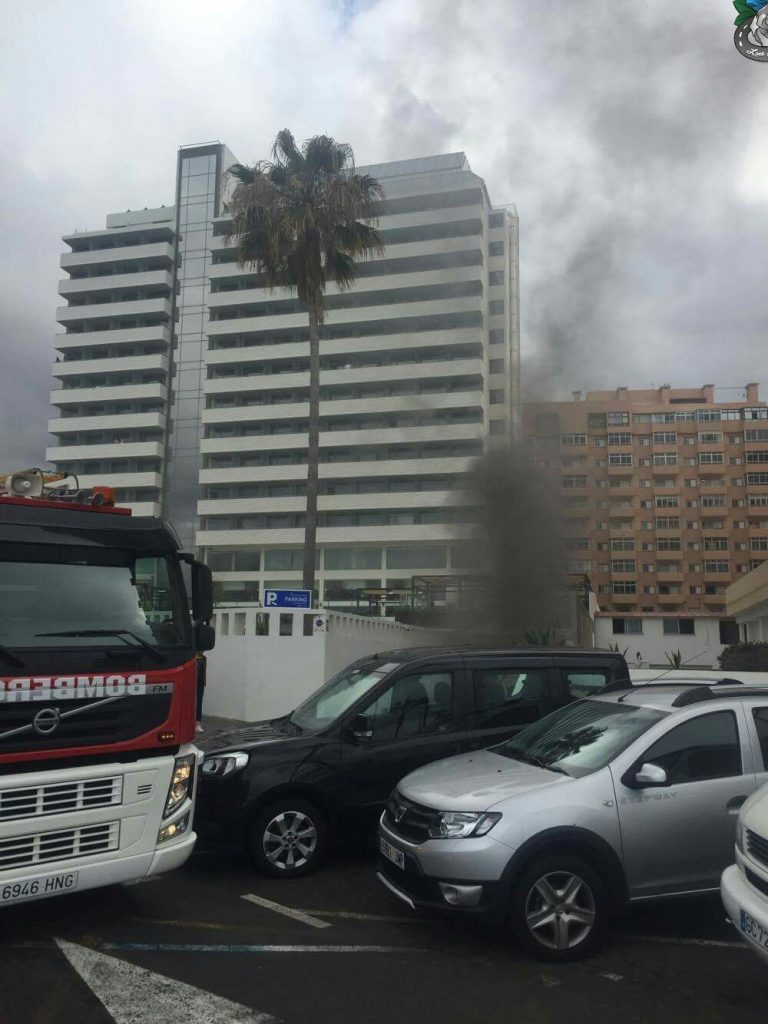 Incendio en un hotel de Puerto de la Cruz. DA