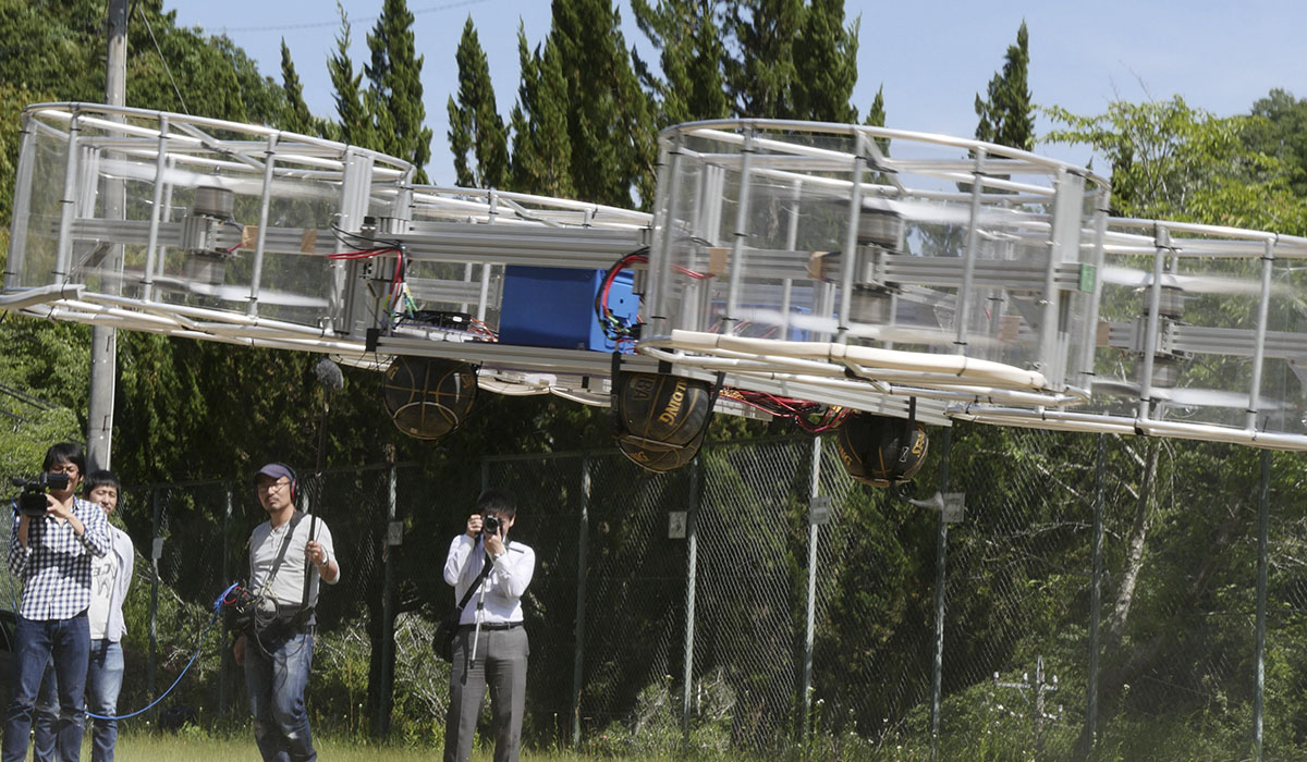 Coche volador apodado "SkyDrive". REUTERS/Kwiyeon Ha