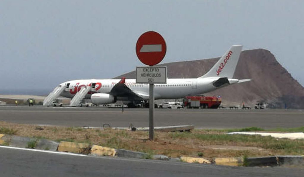 El Airbus A330 que sufrió el reventón de los neumáticos del tren de aterrizaje es uno de los más pesados en la actualidad; el incidente obligó al desvío de 33 vuelos. Emergenciasyalertas.com