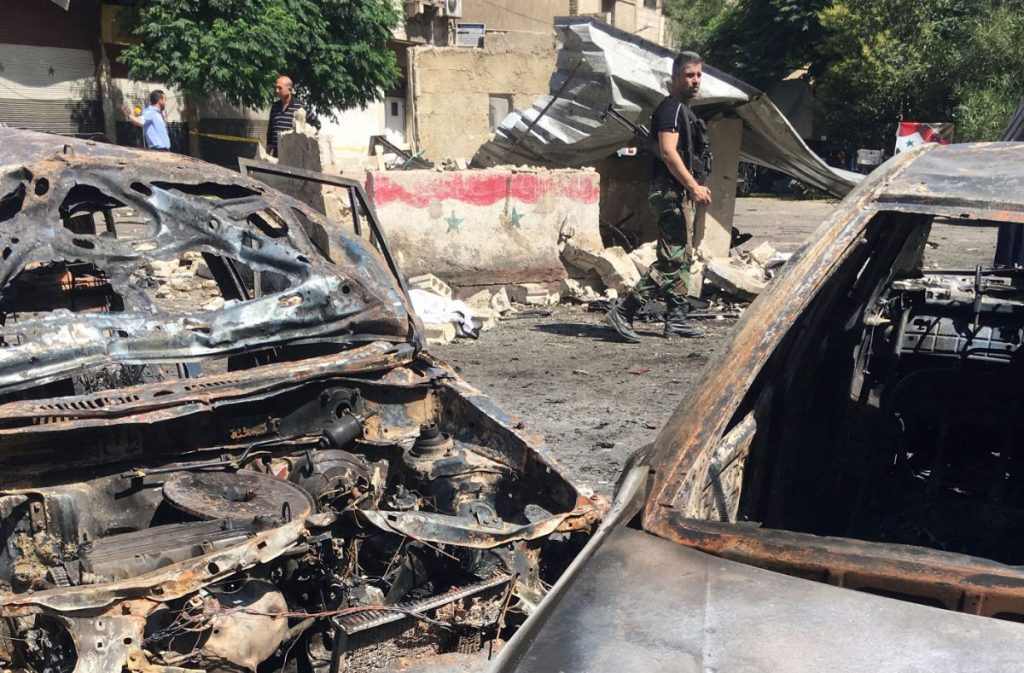 Lugar de la explosión del atentado en Damasco| FOTO: REUTERS/Firas Makdesi