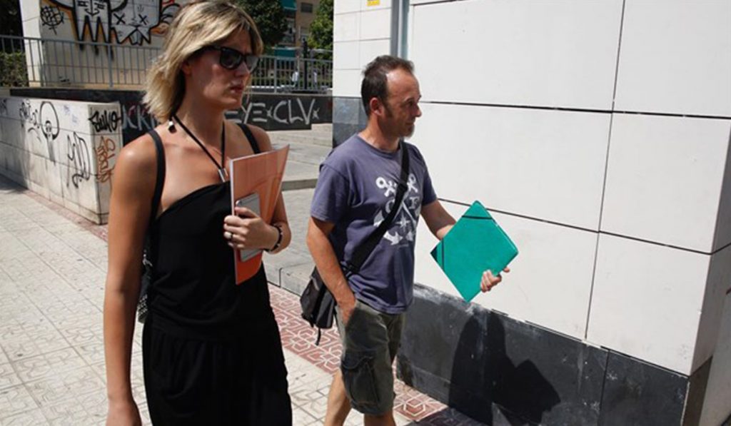 El padre pide al Juzgado medidas urgentes contra Juana Rivas para proteger a los menores. EUROPA PRESS