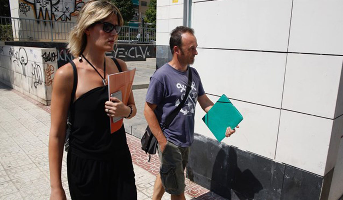 El padre pide al Juzgado medidas urgentes contra Juana Rivas para proteger a los menores. EUROPA PRESS