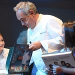 Más de 200 niños disfrutaron junto a Ferran Adrià de una jornada culinaria | FOTO: Sergio Méndez