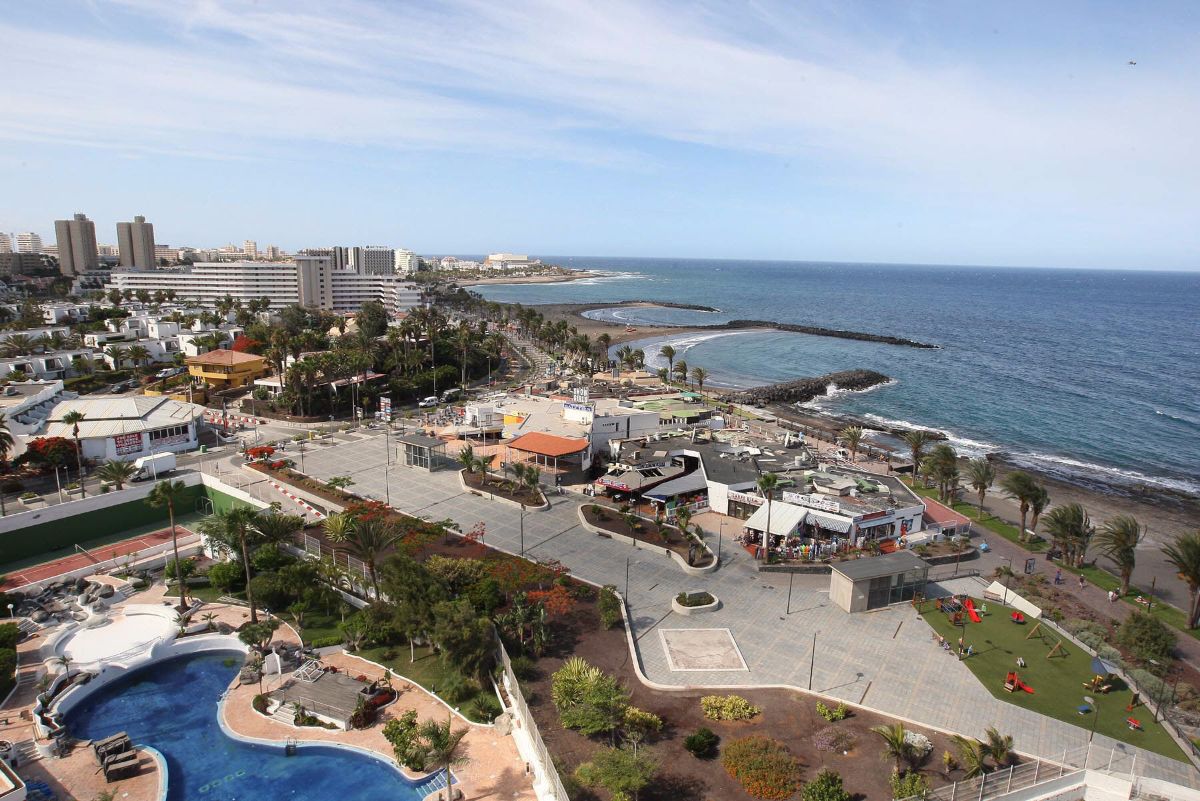 Para Ashotel, Baleares va por delante de Canarias al apostar por el modelo de negocio turístico tradicional. DA