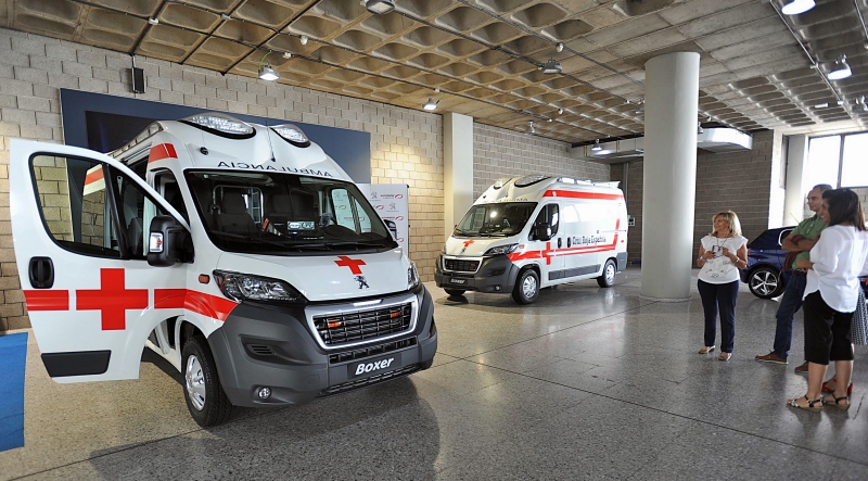 Adquisicion ambulancias Cruz Roja Tenerife