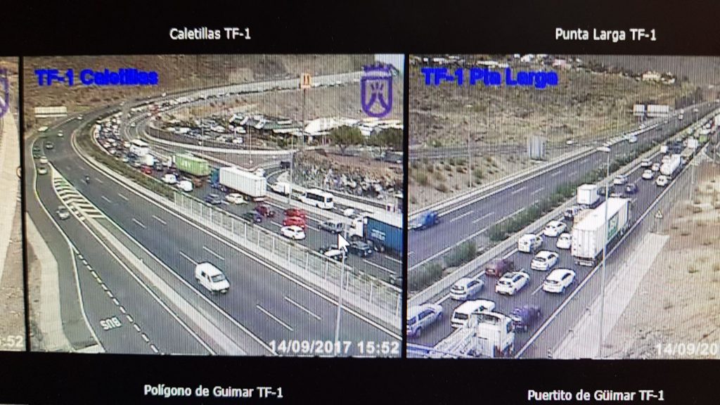 Importantes retenciones hoy en la TF-1 en sentido a Santa Cruz por varios accidentes | CABILDO DE TENERIFE