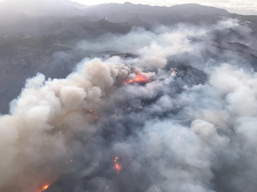 Imágenes del incendio en Gran Canaria | Guardia Civil