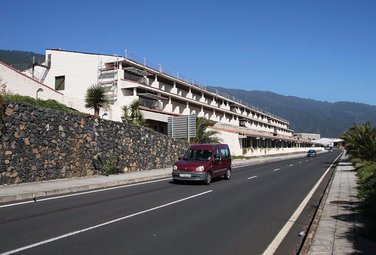 La agredida, felizmente fuera de peligro, sigue en la UCI del Hospital general de La Palma. DA