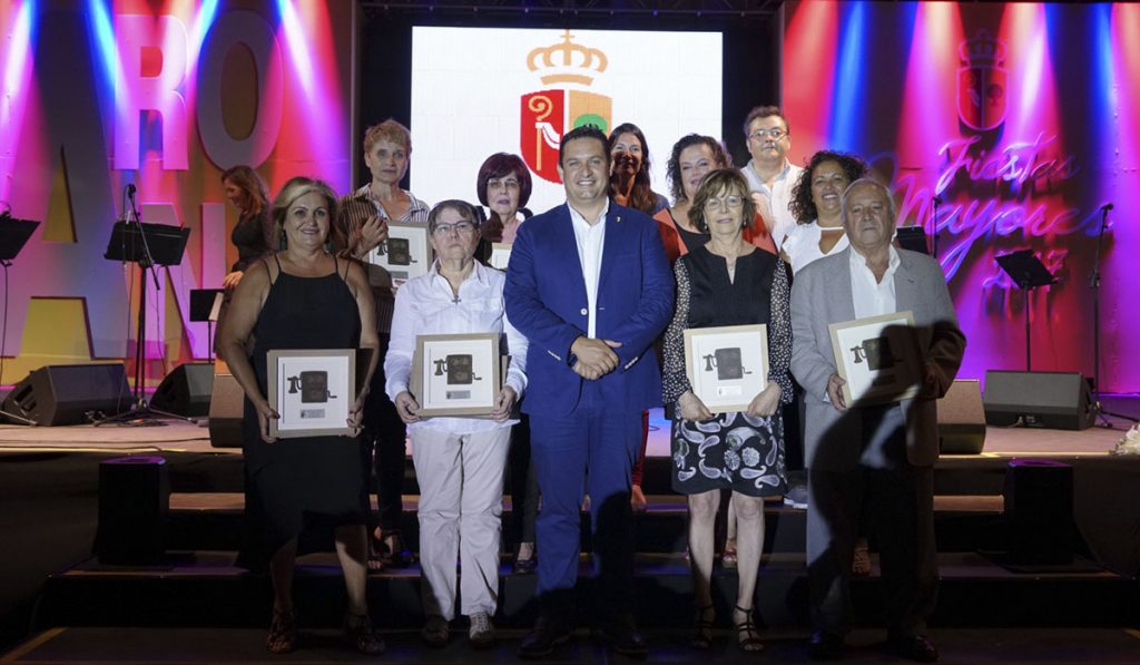 El homenaje se celebró anoche en el Ayuntamiento de Arona. Jesús Brito