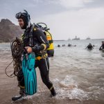Jornada de limpieza de fondos marinos en la Playa de Las Teresitas | FOTO: Andrés Gutiérrez