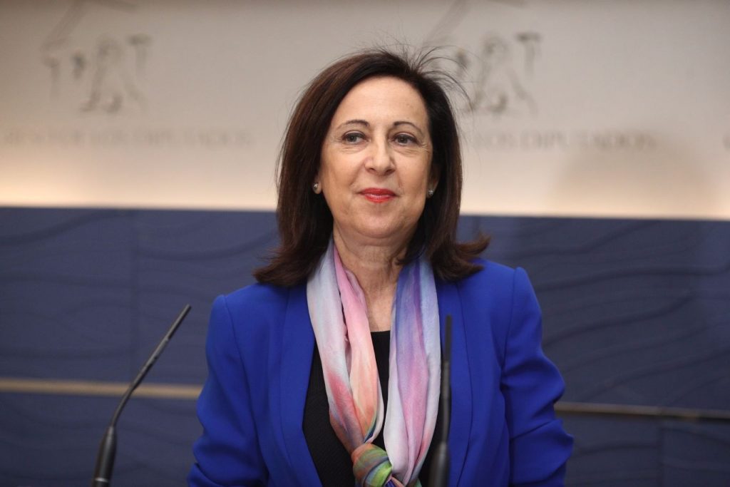 Margarita Robles (PSOE) en una rueda de prensa en el Congreso de los Diputados | EP